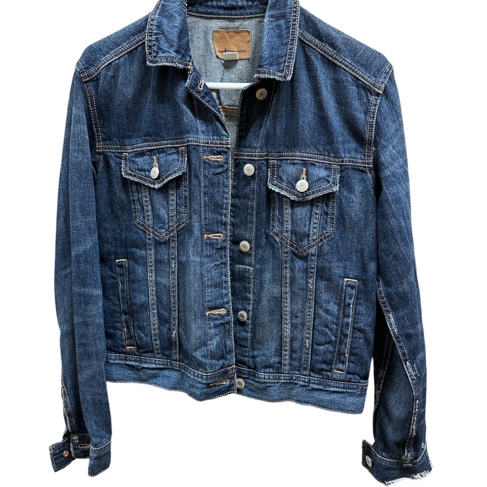 Classic American Eagle light weight jean jacket size xs